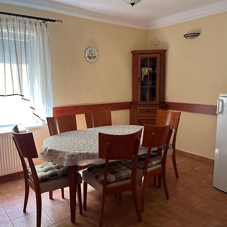 Apartment Villa Attila Hévíz Eksteriør bilde