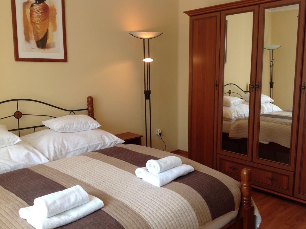 Apartment Villa Attila Hévíz Rom bilde