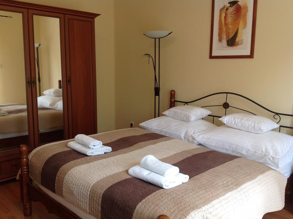 Apartment Villa Attila Hévíz Rom bilde